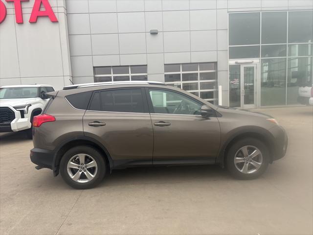 2015 toyota rav4 xle