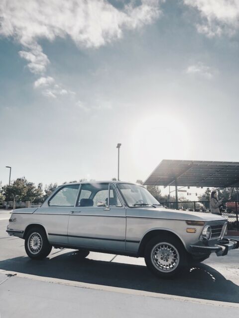classic bmw 1971 2002 roundie