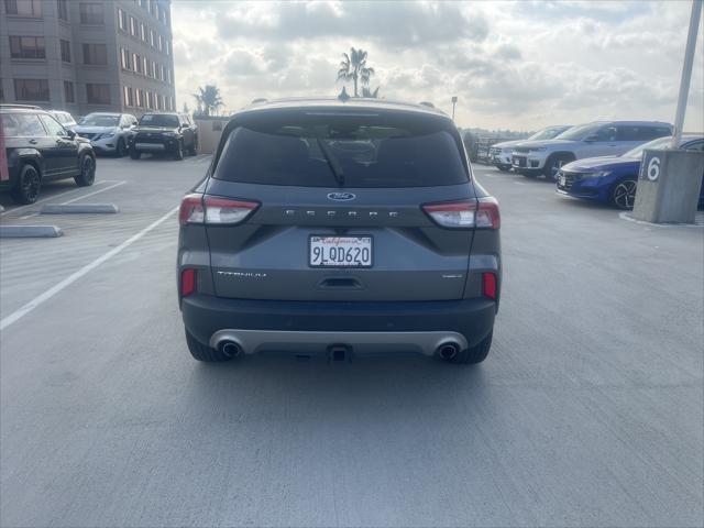 2021 ford escape titanium