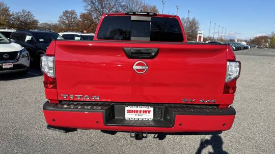 2024 Nissan Titan