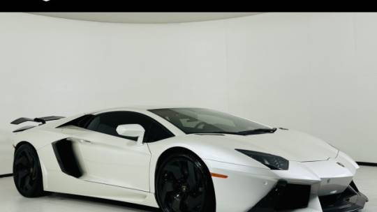 2015 Lamborghini Aventador