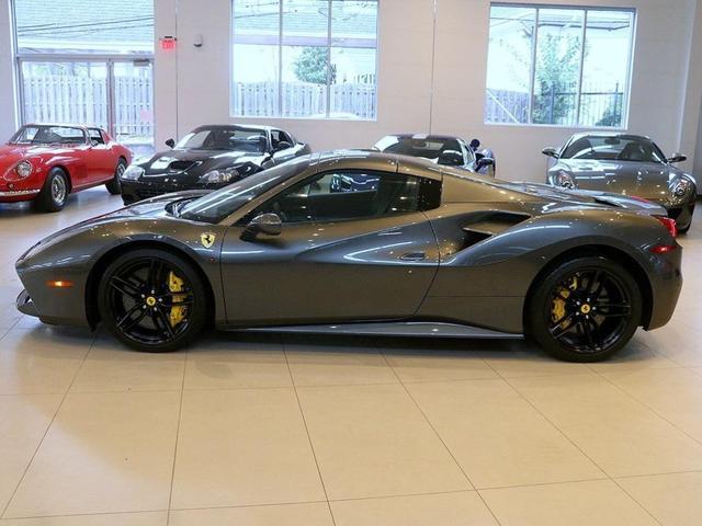 2018 ferrari 488 spider base
