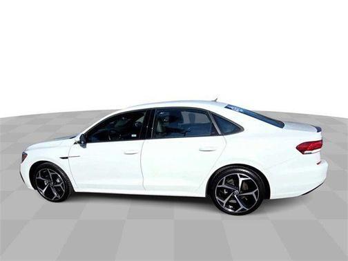 2021 volkswagen passat