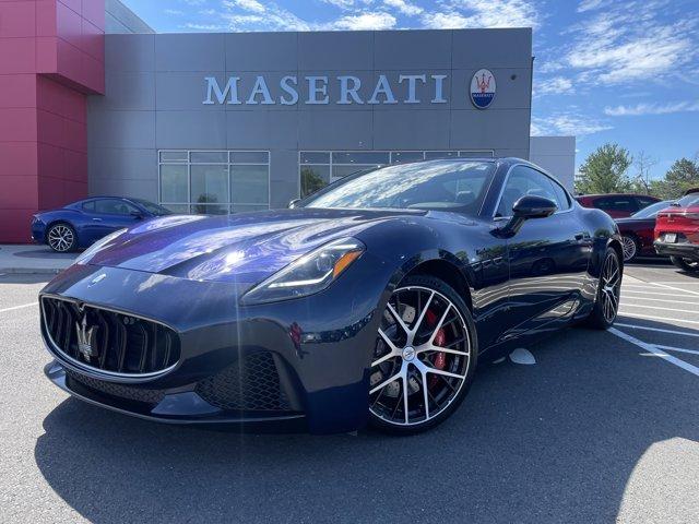 2024 maserati granturismo modena