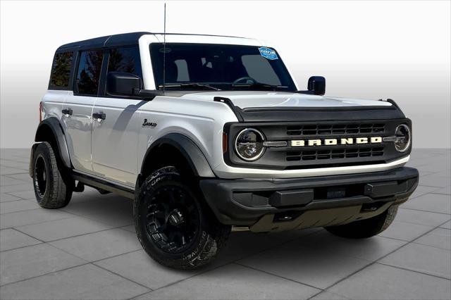 2023 ford bronco base