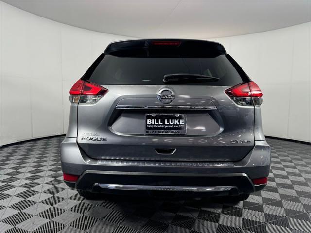 2017 nissan rogue sv