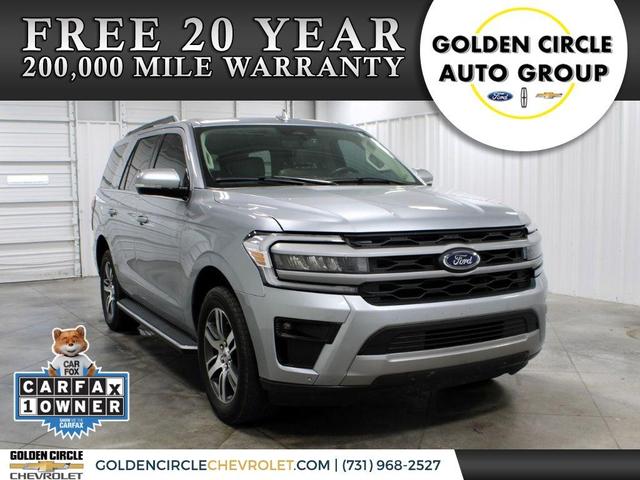2022 ford expedition xlt