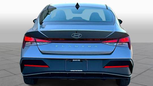 2025 Hyundai Elantra