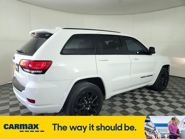 2017 jeep grand cherokee laredo