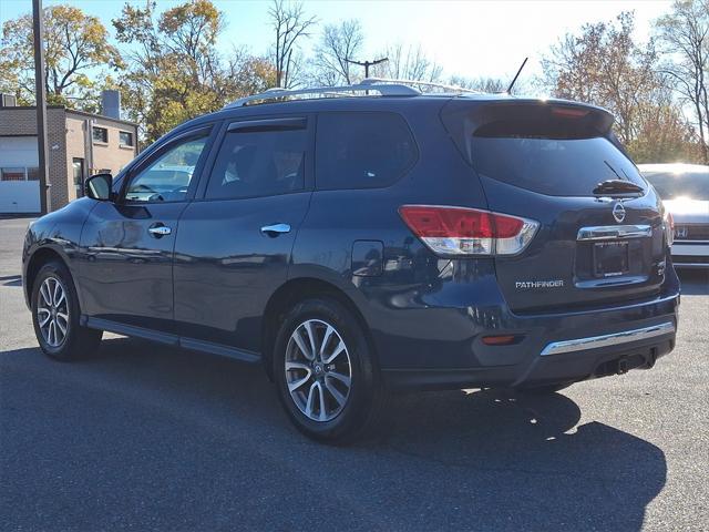 2014 nissan pathfinder sv