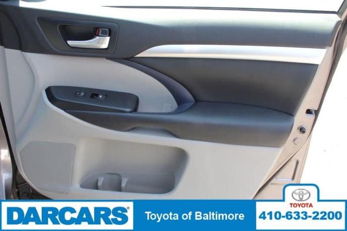 used 2019 toyota highlander xle baltimore, md 21224 for sale in baltimore, maryland