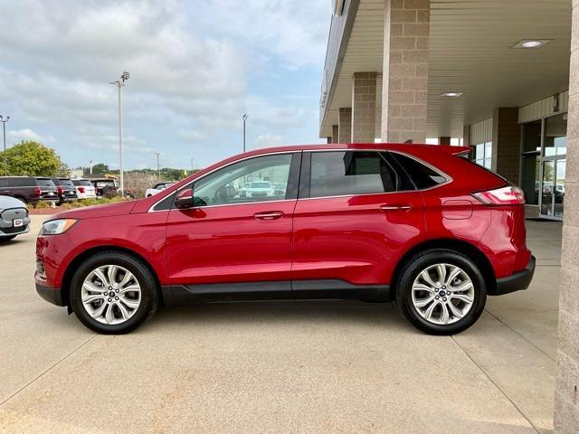 2021 ford edge titanium