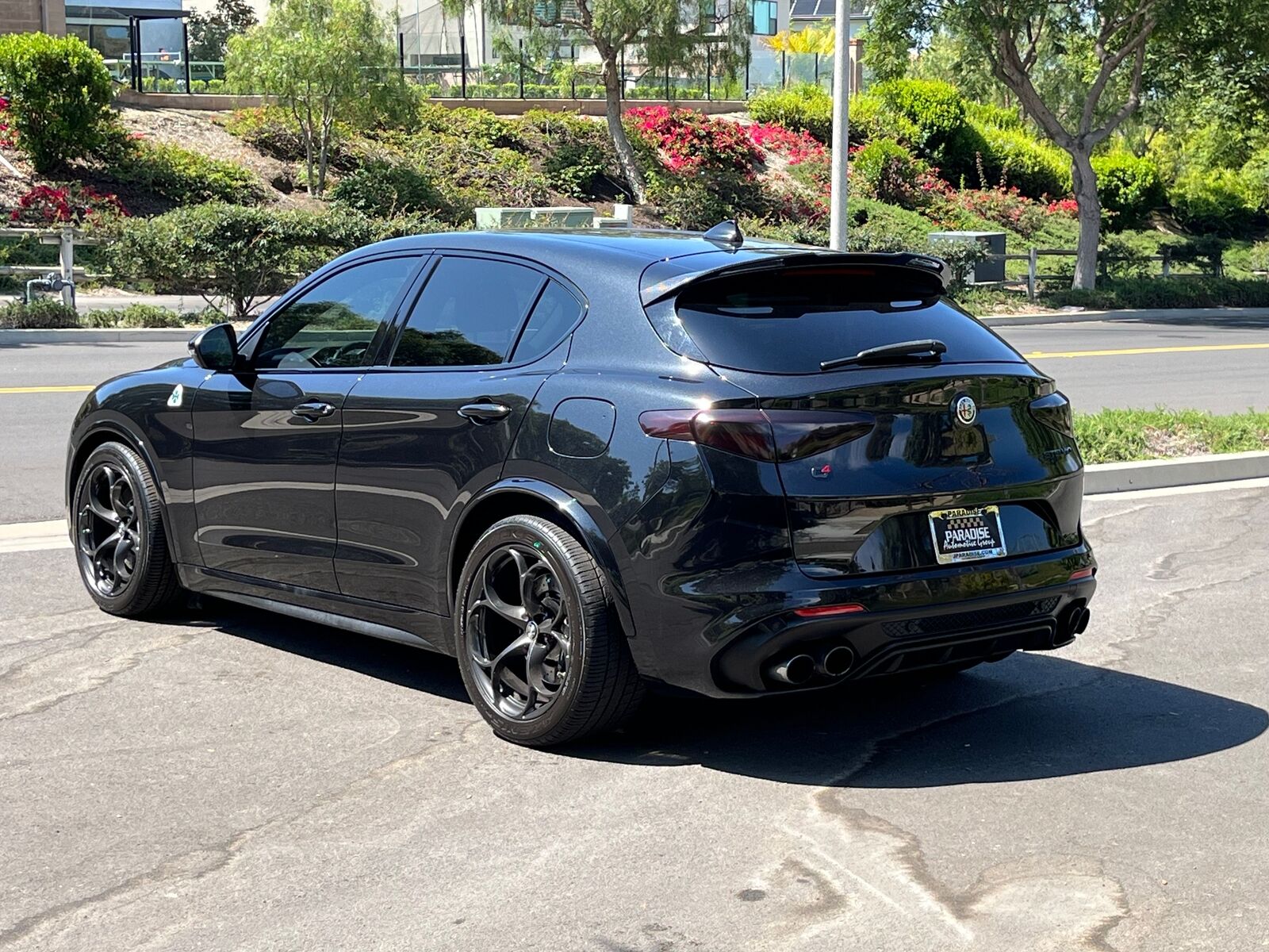 2018 alfa romeo stelvio quadrifoglio