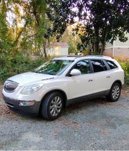 2011 buick enclave 2xl
