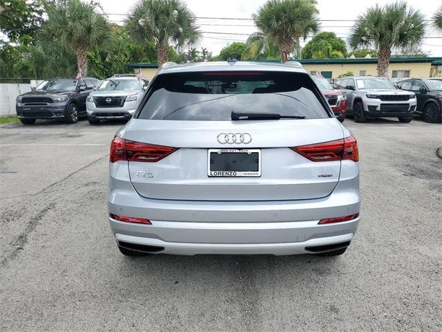 2021 audi q3 40 premium