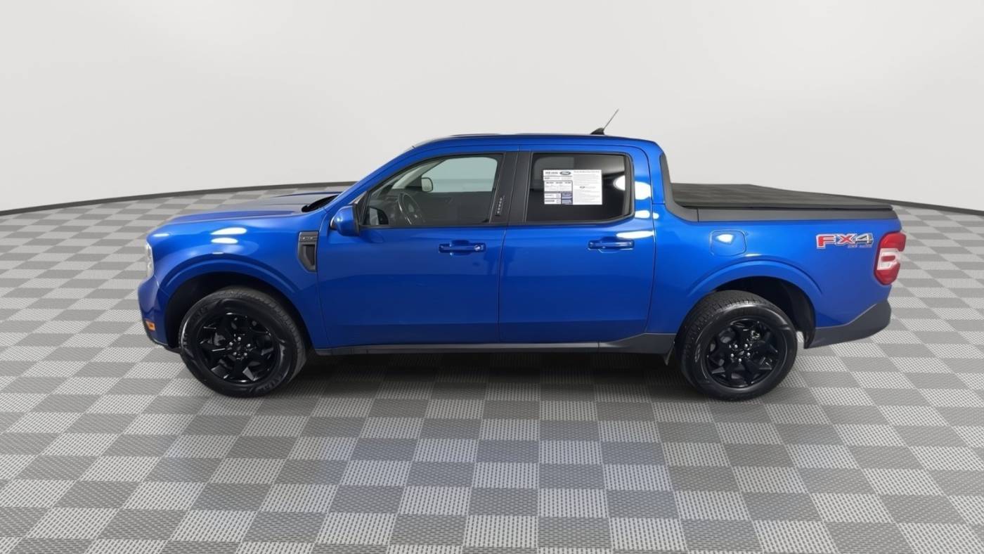 2022 ford maverick lariat