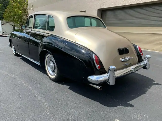 1960 rolls royce silver cloud ii lwb lhd