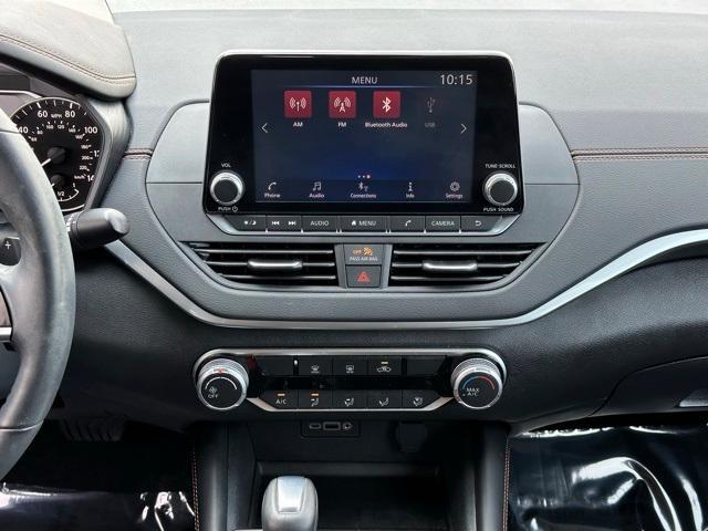 2021 nissan altima 2.5 sr