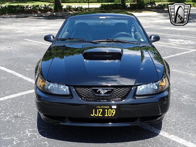 2001 ford mustang gt