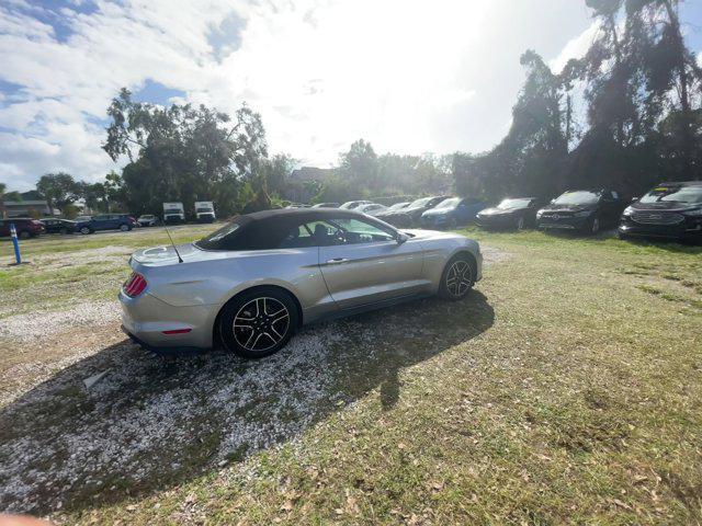 2022 ford mustang ecoboost premium