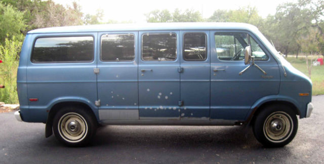 1977 plymouth voyager pb 200 3/4 ton van rare non-dodge