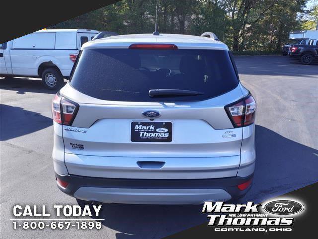 2018 ford escape se