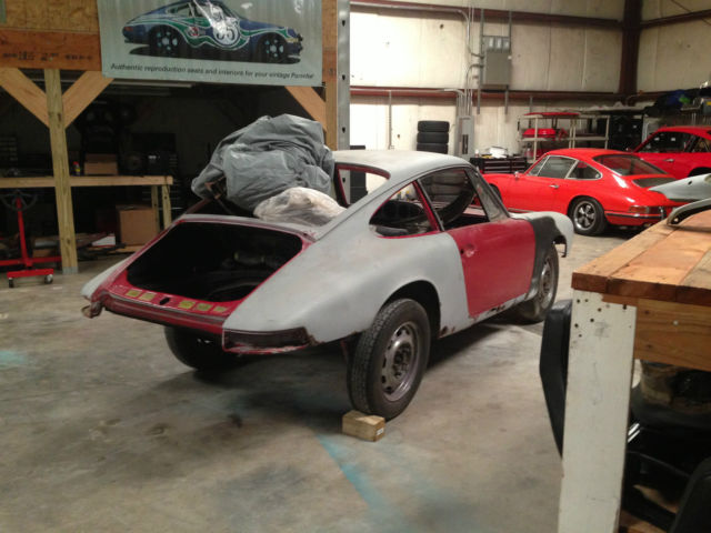 1967 porsche 911s roller with 1968 911s engine case