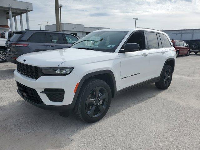 2023 jeep grand cherokee altitude