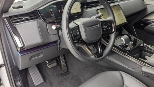 2025 Land Rover Range Rover Sport