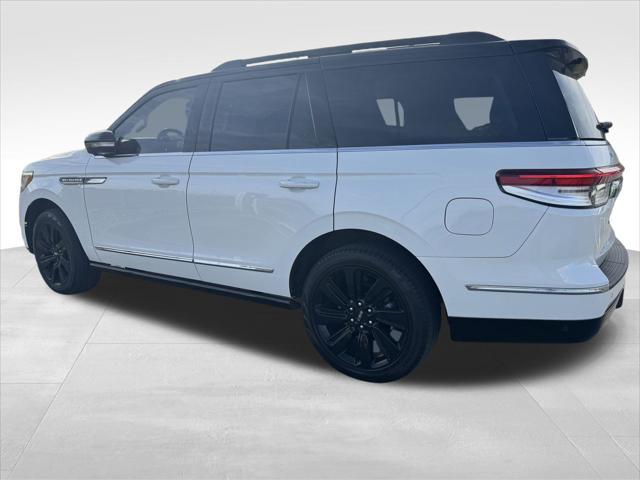 2022 lincoln navigator black label
