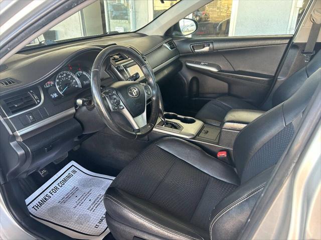 2012 toyota camry se