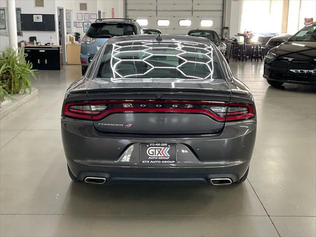 2019 dodge charger sxt