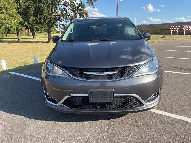 2020 chrysler pacifica touring