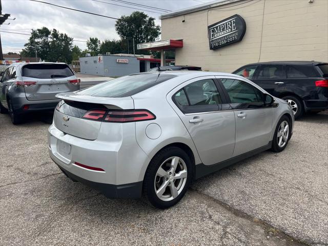 2013 chevrolet volt base