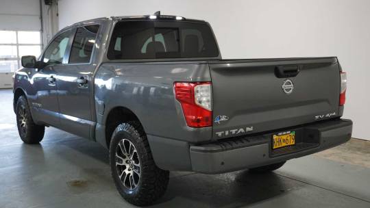 2022 Nissan Titan