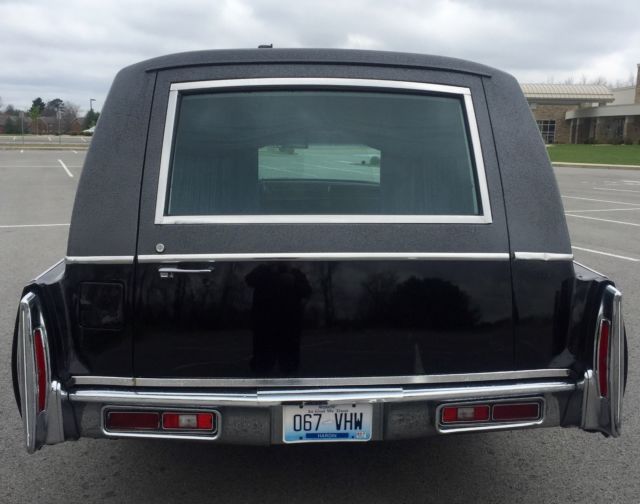 1976 cadillac miller meteor hearse exlt cond funeral hm owned garage kept 500 v8