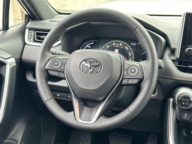 2024 toyota rav4 prime se