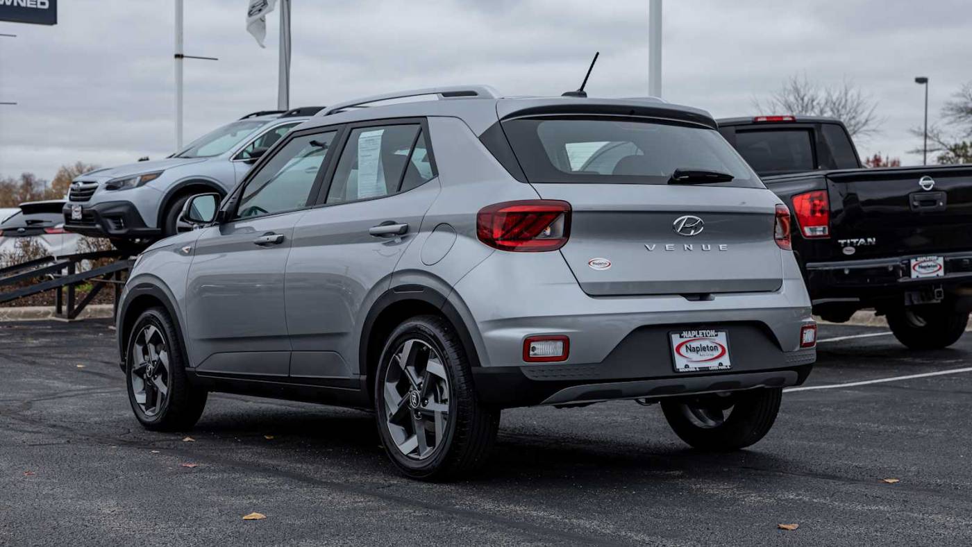 2024 hyundai venue sel
