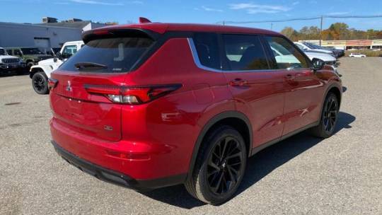 2024 Mitsubishi Outlander