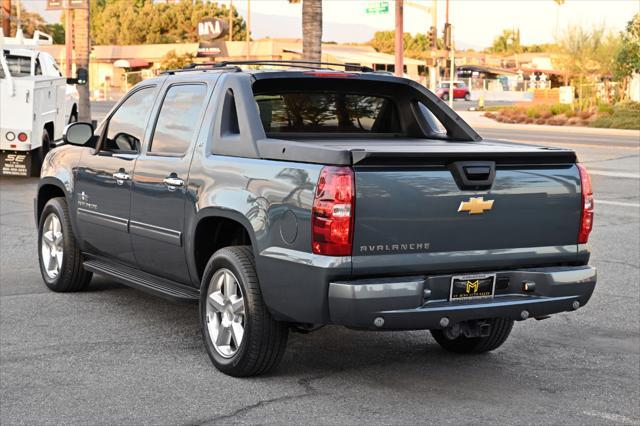 2012 chevrolet avalanche 1500 lt