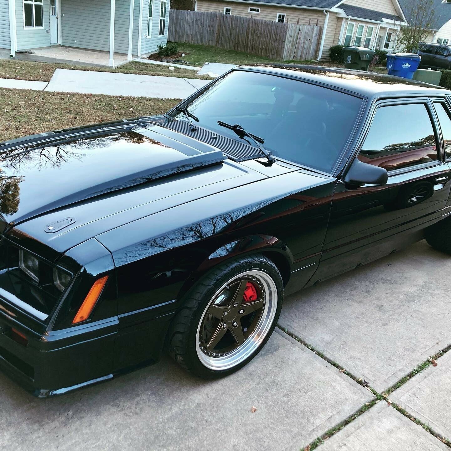 1984 ford mustang coupe black rwd manual l