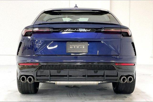 2021 lamborghini urus