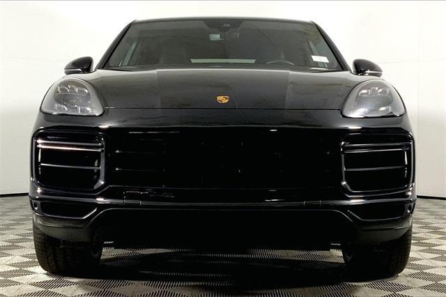 2021 porsche cayenne turbo coupe awd