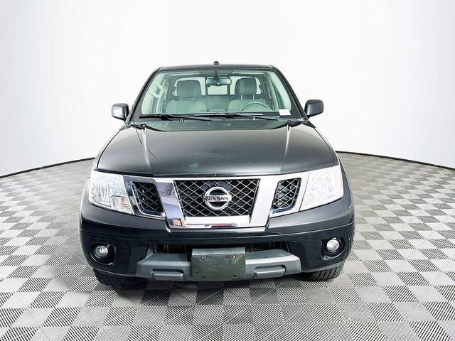 2017 nissan frontier sv