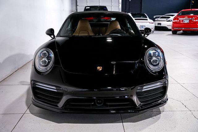 2017 porsche 911 turbo s