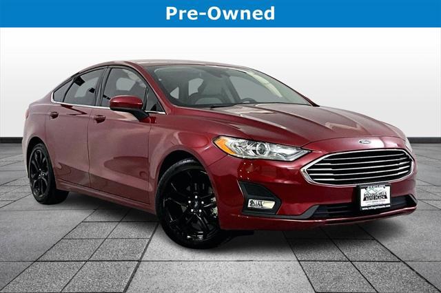 2019 ford fusion se