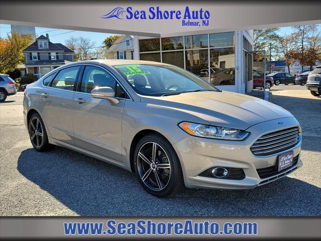 2015 ford fusion se