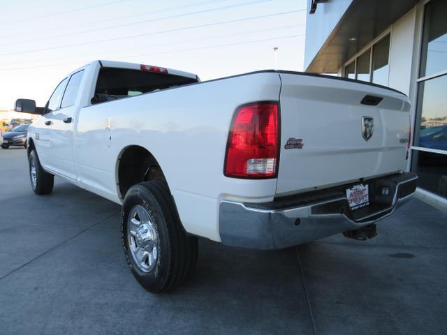 2018 ram 2500 tradesman crew cab 4x4 8' box