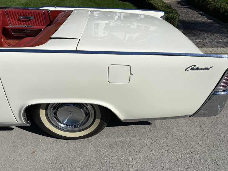 lincoln continental