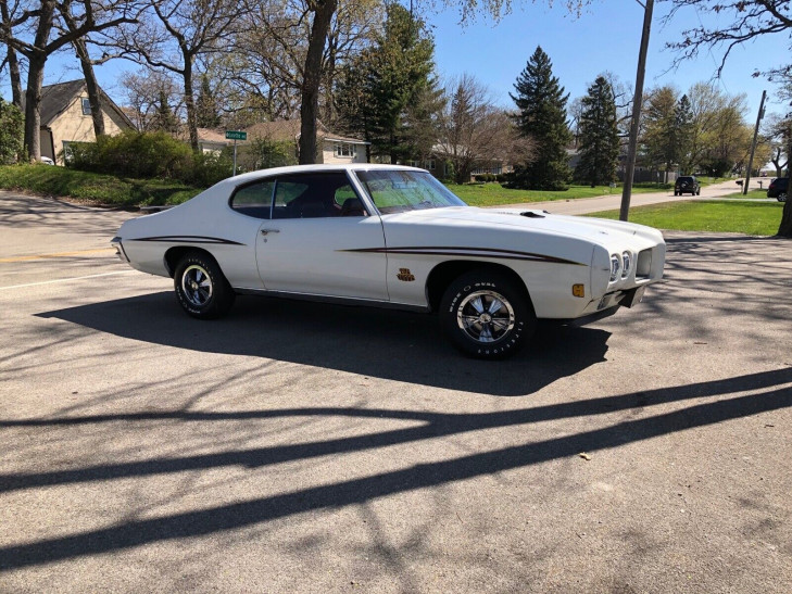 pontiac gto ram air